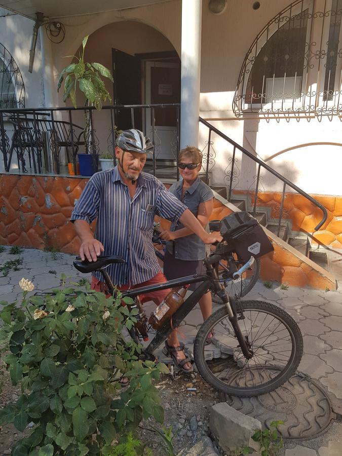 Fm Hostel Almaty Koktobe 外观 照片